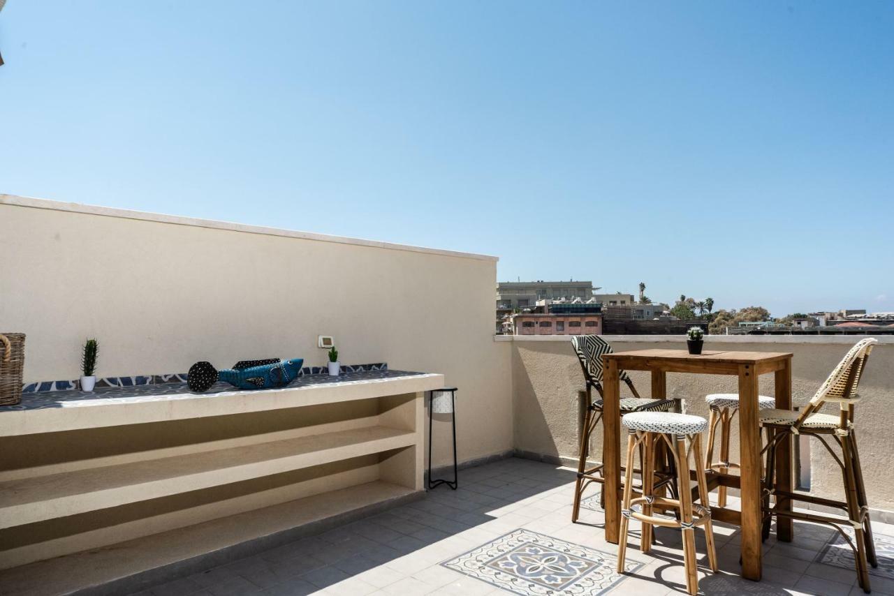 Duplex With Sea View Terrace Above The Flea Market Tel Aviv Exterior photo